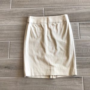 NWOT cream ivory Banana Republic pencil skirt